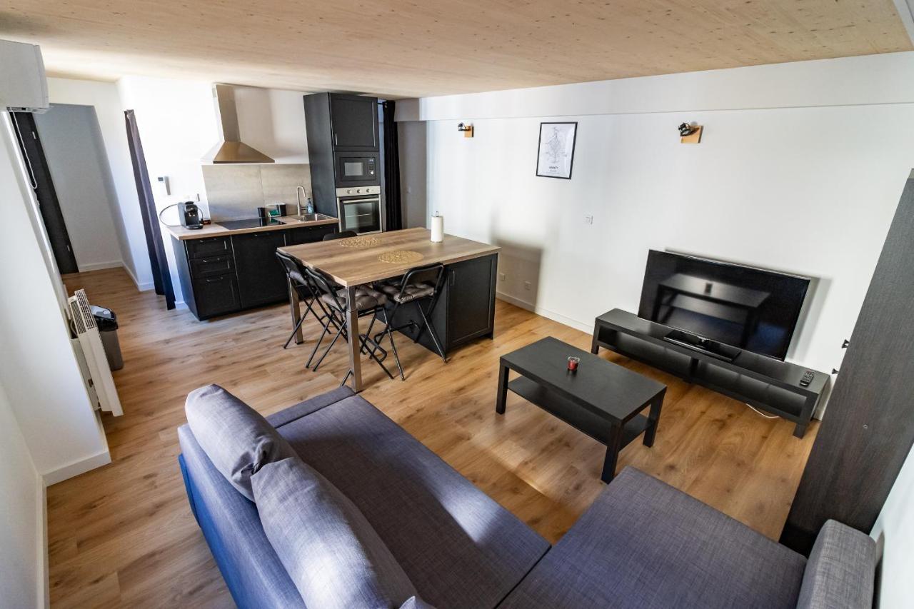 Magnifique Appartement Duplex Climatise De 40M² Nancy Exteriör bild